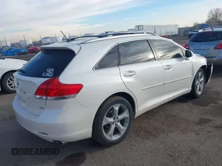 2009 Toyota Venza with VIN 4T3BK11A09U023268, listed as a IAAI auction lot 41553754 with 129,219 mi miles. Bid and sale history available at carsss.com. Image 4.