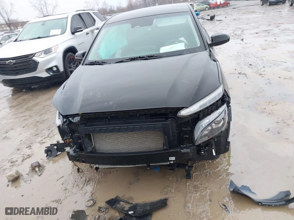 2022 Hyundai Kona Preferred with VIN KM8K22ABXNU840166, listed as a IAAI auction lot 41913193 with 35,722 mi miles. Bid and sale history available at carsss.com. Image 12.