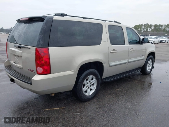 2007 GMC Yukon XL SLT with VIN 1GKFC160X7J315024, listed as a IAAI auction lot 41455065 with 222,474 mi miles. Bid and sale history available at carsss.com. Image 4.