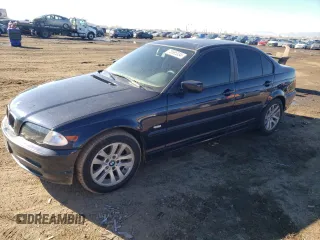 2000 BMW 3 Series 323i with VIN WBAAM3341YCD58355, listed as a Copart auction lot 73595334 with 129,975 mi miles and Salvage Title. Bid and sale history available at carsss.com. Image 1.