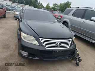 2012 Lexus LS 460 с VIN JTHBL5EFXC5113504, выставлен на аукционе IAAI как лот 42558663 с пробегом 269 947 миль миль и . История ставок и продаж доступна на DreamBid. Изображение 12.