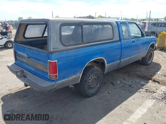 1992 GMC Sonoma with VIN 1GTDT19Z8N8524005, listed as a IAAI auction lot 42007337 with 216,704 mi miles and . Bid and sale history available at DreamBid. Image 4.