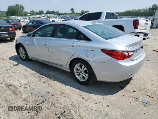 2013 Hyundai Sonata GLS z VIN 5NPEB4AC6DH710089, wystawiony jako Copart lot #58820215 z przebiegiem 111 475 mil mil oraz Czysty tytuł • Clean title. Historia ofert i sprzedaży dostępna na DreamBid. Obrazek 2.