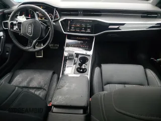 2022 Audi S7 Prestige z VIN WAUSFBF23NN018754, wystawiony jako Copart lot #71702952 z przebiegiem 7408 mil mil oraz . Historia ofert i sprzedaży dostępna na DreamBid. Obrazek 8.