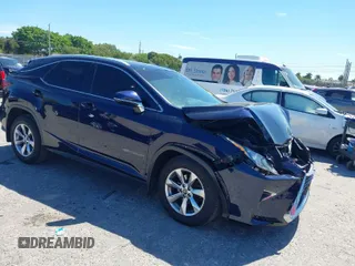 2019 Lexus RX with VIN 2T2BZMCA9KC206870, listed as a IAAI auction lot 41754877 with 60,065 mi miles. Bid and sale history available at carsss.com. Image 1.