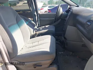 2004 Dodge Caravan SXT z VIN 2D4GP44L84R615772, wystawiony jako IAAI lot #42370805 z przebiegiem 196 850 mil mil oraz . Historia ofert i sprzedaży dostępna na DreamBid. Obrazek 5.