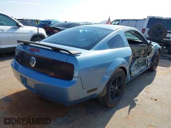 2005 Ford Mustang Deluxe with VIN 1ZVFT80N655158524, listed as a IAAI auction lot 42341019 with 169,878 mi miles and . Bid and sale history available at DreamBid. Image 4.
