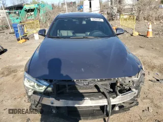 2018 BMW 3 Series 330i xDrive with VIN WBA8D9C5XJEB35638, listed as a Copart auction lot 52905585 with 98,895 mi miles and Salvage title. Bid and sale history available at DreamBid. Image 5.