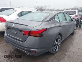 2022 Nissan Altima SR with VIN 1N4BL4CV2NN381039, listed as a IAAI auction lot 41831492 with Not Provided miles and . Bid and sale history available at DreamBid. Image 4.