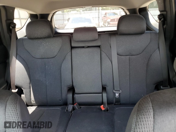 2019 Hyundai Santa Fe SE z VIN 5NMS2CAD5KH117727, wystawiony jako Copart lot #62860725 z przebiegiem 106 930 mil mil oraz Szkoda całkowita • Salvage title. Historia ofert i sprzedaży dostępna na DreamBid. Obrazek 10.