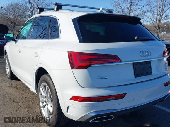 2023 Audi Q5 S line Premium with VIN WA1GAAFY1P2017705, listed as a IAAI auction lot 41747421 with 14,966 mi miles. Bid and sale history available at carsss.com. Image 3.