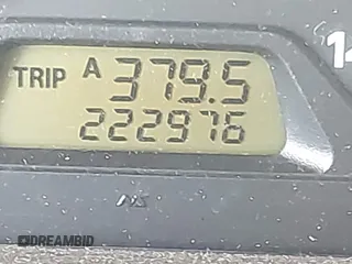2002 Honda Odyssey EX z VIN 2HKRL18632H556791, wystawiony jako IAAI lot #41562553 z przebiegiem 222 976 mil mil oraz . Historia ofert i sprzedaży dostępna na DreamBid. Obrazek 16.