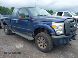 2011 Ford F-250 XL with VIN 1FT7X2B61BEB00699, listed as a IAAI auction lot 42662479 with 148,483 mi miles and . Bid and sale history available at DreamBid. Image 1.