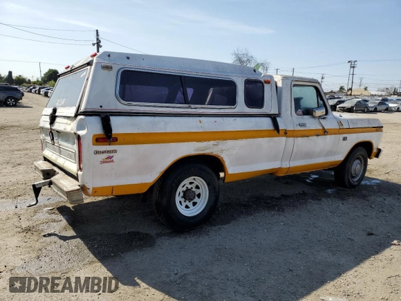 1974 Ford F-250 с VIN F25JRU24401, выставлен на аукционе Copart как лот 51706305 с пробегом 93 783 миль миль и Списание • Salvage title. История ставок и продаж доступна на DreamBid. Изображение 3.