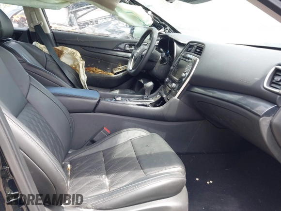 2023 Nissan Maxima Platinum z VIN 1N4AA6FV0PC502349, wystawiony jako IAAI lot #42114011 z przebiegiem 7 494 mil mil oraz . Historia ofert i sprzedaży dostępna na DreamBid. Obrazek 5.