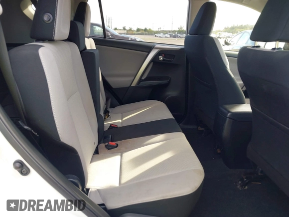 2018 Toyota RAV4 XLE with VIN JTMWFREV7JJ174483, listed as a IAAI auction lot 41597797 with 82,836 mi miles. Bid and sale history available at carsss.com. Image 8.