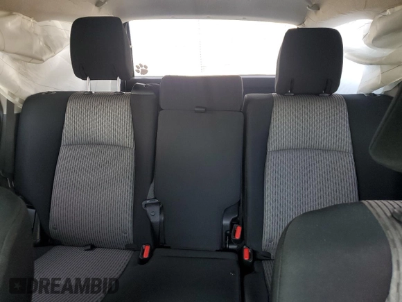 2022 Toyota 4Runner SR5 with VIN JTEMU5JR0N6009135, listed as a Copart auction lot 53543675 with 35,780 mi miles and Salvage title. Bid and sale history available at DreamBid. Image 10.