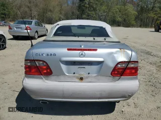 2003 Mercedes-Benz CLK 320 with VIN WDBLK65G23T135725, listed as a Copart auction lot 54460475 with 188,136 mi miles and Clean Title. Bid and sale history available at carsss.com. Image 6.
