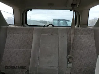 2007 Kia Sorento LX z VIN KNDJC736275723933, wystawiony jako Copart lot #50140505 z przebiegiem 260 464 mil mil oraz Szkoda całkowita • Salvage title. Historia ofert i sprzedaży dostępna na DreamBid. Obrazek 10.