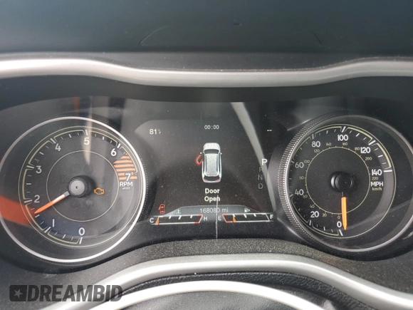 2016 Jeep Cherokee Trailhawk z VIN 1C4PJMBB8GW203534, wystawiony jako Copart lot #54403945 z przebiegiem 168 080 mil mil oraz Szkoda całkowita • Salvage title. Historia ofert i sprzedaży dostępna na DreamBid. Obrazek 9.