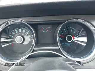 2014 Ford Mustang V6 with VIN 1ZVBP8AM9E5273871, listed as a IAAI auction lot 42457947 with 129,175 mi miles and . Bid and sale history available at DreamBid. Image 7.