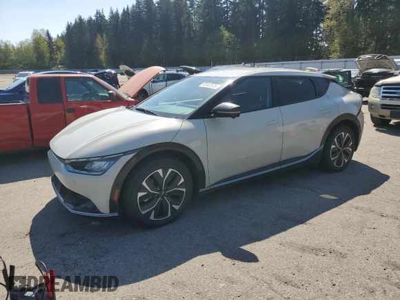 2022 Kia EV6 Wind z VIN KNDC3DLC7N5036151, wystawiony jako Copart lot #53167575 z przebiegiem 71 258 mil mil oraz Szkoda całkowita • Salvage title. Historia ofert i sprzedaży dostępna na DreamBid. Obrazek 1.
