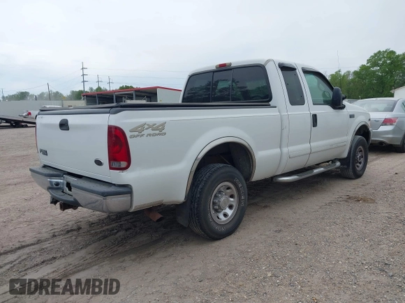 2001 Ford Super Duty F-250 XL with VIN 1FTNX21LX1EA76318, listed as a IAAI auction lot 41878833 with 191,897 mi miles. Bid and sale history available at carsss.com. Image 4.