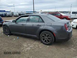 2018 Chrysler 300 S z VIN 2C3CCAGG9JH223216, wystawiony jako Copart lot #45919034 z przebiegiem 70 801 mil mil oraz Szkoda całkowita • Salvage title. Historia ofert i sprzedaży dostępna na DreamBid. Obrazek 2.