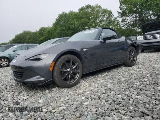 2017 Mazda MX-5 Miata Club with VIN JM1NDAC73H0122940, listed as a Copart auction lot 60936305 with 30,693 mi miles and Salvage title. Bid and sale history available at DreamBid. Image 1.