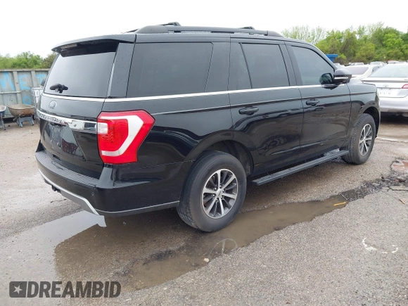2020 Ford Expedition XLT with VIN 1FMJU1HT7LEA25705, listed as a IAAI auction lot 41852753 with 54,445 mi miles. Bid and sale history available at carsss.com. Image 4.