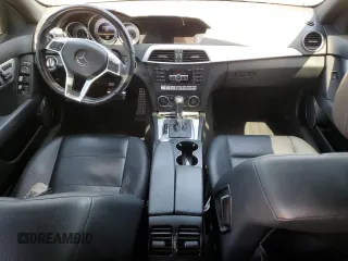 2013 Mercedes-Benz C 250 Sport with VIN WDDGF4HB1DA879444, listed as a Copart auction lot 58030695 with 114,789 mi miles and Salvage title. Bid and sale history available at DreamBid. Image 8.