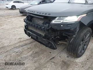 2018 Land Rover Range Rover Velar R-Dynamic HSE with VIN SALYM2RX7JA751636, listed as a IAAI auction lot 41517251 with 62,205 mi miles. Bid and sale history available at carsss.com. Image 21.