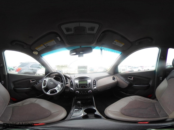 2013 Hyundai Tucson GLS with VIN KM8JU3AC2DU561443, listed as a IAAI auction lot 41600727 with 179,694 mi miles. Bid and sale history available at carsss.com. Image 18.