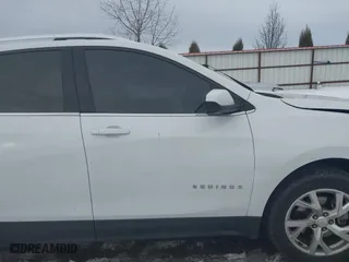 2020 Chevrolet Equinox LT with VIN 3GNAXVEX5LS709689, listed as a IAAI auction lot 41600809 with 34,918 mi miles. Bid and sale history available at carsss.com. Image 14.