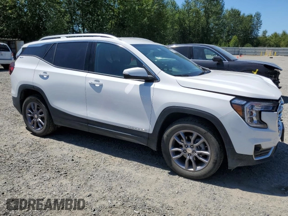 2024 GMC Terrain SLT with VIN 3GKALVEG3RL300909, listed as a Copart auction lot 65032885 with 21,466 mi miles and Clean title. Bid and sale history available at DreamBid. Image 4.