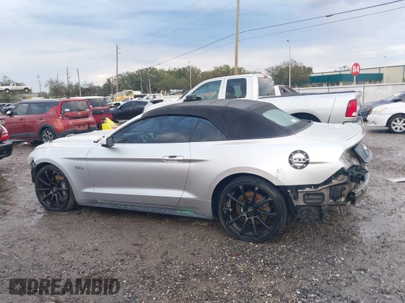 2015 Ford Mustang GT Premium z VIN 1FATP8FF9F5385286, wystawiony jako IAAI lot #41599189 z przebiegiem 112 260 mil mil oraz . Historia ofert i sprzedaży dostępna na DreamBid. Obrazek 15.