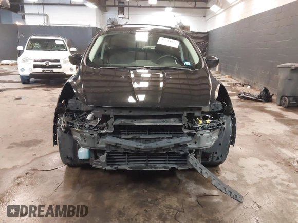 2014 Ford Escape SE with VIN 1FMCU9GX7EUA80983, listed as a IAAI auction lot 41504942 with 133,952 mi miles. Bid and sale history available at carsss.com. Image 13.