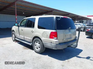 2004 Ford Expedition XLT with VIN 1FMPU16W04LA01850, listed as a IAAI auction lot 42303611 with 190,515 mi miles and . Bid and sale history available at DreamBid. Image 3.