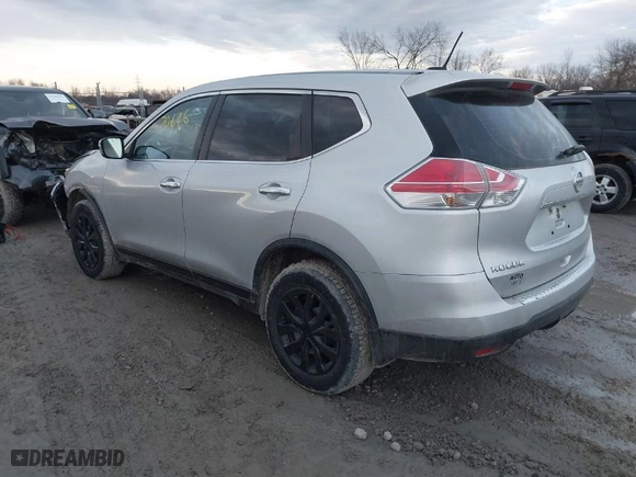 2015 Nissan Rogue S with VIN KNMAT2MV1FP545945, listed as a IAAI auction lot 41770626 with 125,179 mi miles. Bid and sale history available at carsss.com. Image 3.