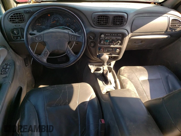 2003 Chevrolet TrailBlazer LTZ with VIN 1GNDT13S432406018, listed as a Copart auction lot 77605264 with 236,196 mi miles and Clean Title. Bid and sale history available at DreamBid. Image 8.
