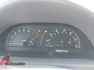 2004 Toyota Camry LE with VIN 4T1BE32K74U300025, listed as a IAAI auction lot 42035954 with 115,203 mi miles. Bid and sale history available at carsss.com. Image 7.