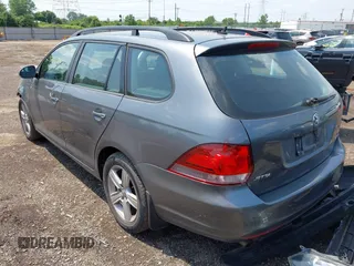 2013 Volkswagen Jetta SE with VIN 3VWPP7AJ5DM674235, listed as a IAAI auction lot 42387714 with 143,333 mi miles and . Bid and sale history available at DreamBid. Image 3.