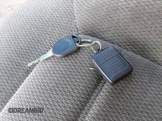 2002 Ford Explorer XLT z VIN 1FMZU73E12UB08940, wystawiony jako IAAI lot #42372848 z przebiegiem Nie podano mil oraz . Historia ofert i sprzedaży dostępna na DreamBid. Obrazek 11.