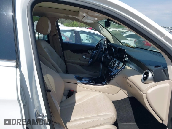 2021 Mercedes-Benz GLC 300 с VIN W1N0G8DB3MV263977, выставлен на аукционе IAAI как лот 41991730 с пробегом 118 780 миль миль и . История ставок и продаж доступна на DreamBid. Изображение 5.