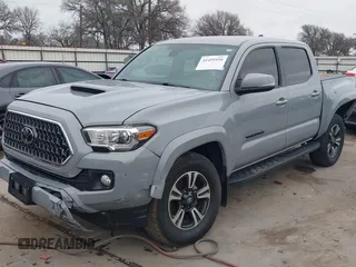 2018 Toyota Tacoma SR5 with VIN 5TFAZ5CNXJX065431, listed as a IAAI auction lot 41491056 with 39,024 mi miles and . Bid and sale history available at DreamBid. Image 21.