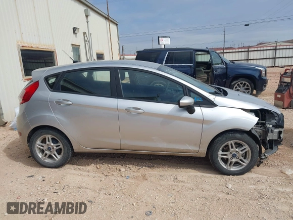 2019 Ford Fiesta SE with VIN 3FADP4EJ5KM157051, listed as a IAAI auction lot 41583827 with 112,813 mi miles. Bid and sale history available at carsss.com. Image 14.