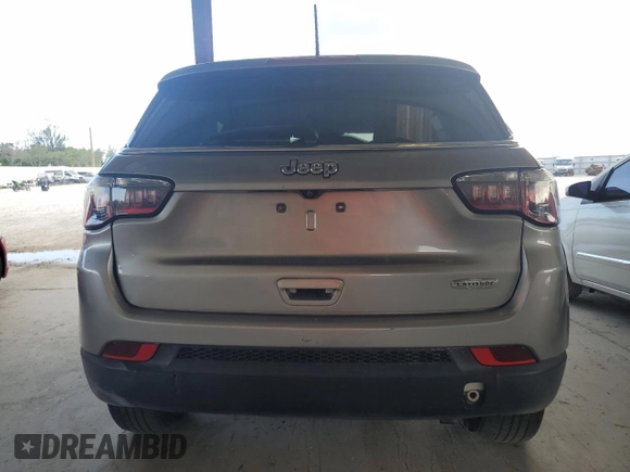 2019 Jeep Compass Altitude with VIN 3C4NJDBB3KT599863, listed as a Copart auction lot 57561965 with 72,482 mi miles and Salvage title. Bid and sale history available at DreamBid. Image 6.