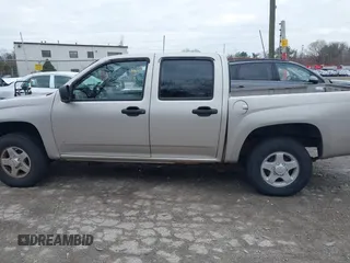 2006 GMC Canyon SLE1 with VIN 1GTDT136568152929, listed as a IAAI auction lot 41299096 with 233,704 mi miles. Bid and sale history available at carsss.com. Image 14.