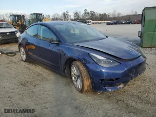2022 Tesla Model 3 with VIN 5YJ3E1EA2NF192083, listed as a Copart auction lot 43633985 with 0 mi miles and Salvage Title. Bid and sale history available at carsss.com. Image 4.