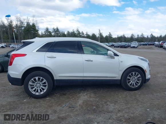 2017 Cadillac XT5 FWD with VIN 1GYKNARS2HZ310866, listed as a IAAI auction lot 41865458 with 70,375 mi miles. Bid and sale history available at carsss.com. Image 14.